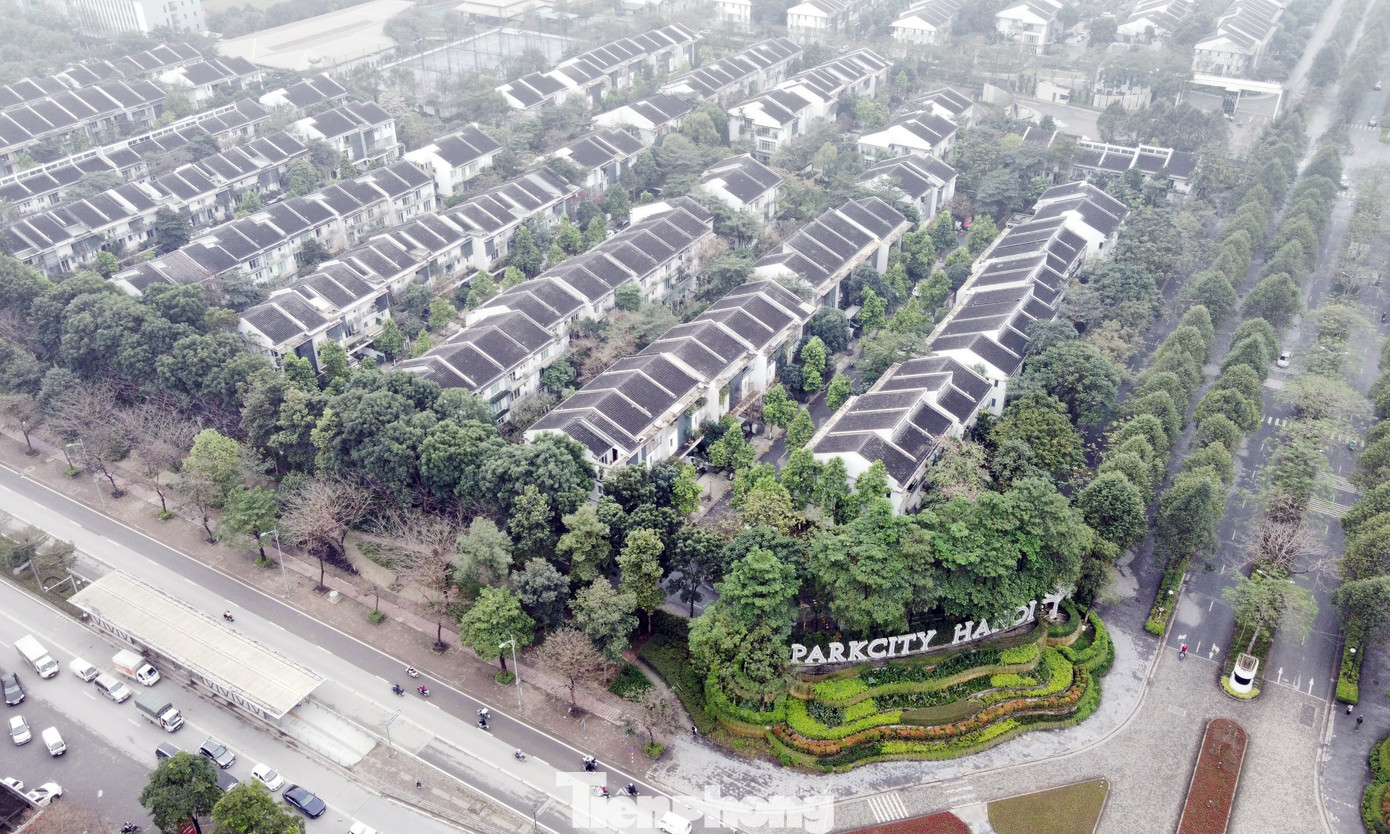 Việc này được thực hiện theo Kế hoạch số 5737/KH-TTTTP ngày 14/11/2023 của Thanh tra TP, về triển khai thực hiện Kế hoạch số 320/KH-UBND ngày 5/10/2023 của UBND TP Hà Nội liên quan đến việc thực hiện kết luận của Ban Chỉ đạo Trung ương về Phòng chống tham nhũng, tiêu cực về kết quả kiểm tra việc lãnh đạo, chỉ đạo, tổ chức thực hiện công tác phát hiện, chuyển giao, tiếp nhận, giải quyết tố giác, tin báo tội phạm, kiến nghị khởi tố các vụ việc có dấu hiệu tội phạm tham nhũng, kinh tế, tiêu cực.