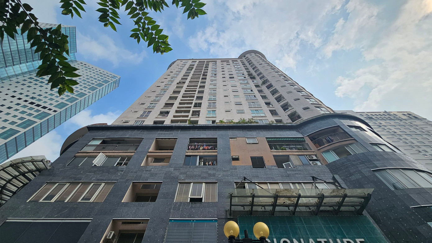 Công trình nhà chung cư khởi công xây dựng năm 2008, hoàn thành đưa vào sử dụng năm 2012, hiện trạng tòa nhà 18 tầng + tầng mái + tầng kỹ thuật thang máy và 2 tầng hầm. Công trình nhà chung cư khởi công xây dựng năm 2008, hoàn thành đưa vào sử dụng năm 2012, hiện trạng tòa nhà 18 tầng + tầng mái + tầng kỹ thuật thang máy và 2 tầng hầm.