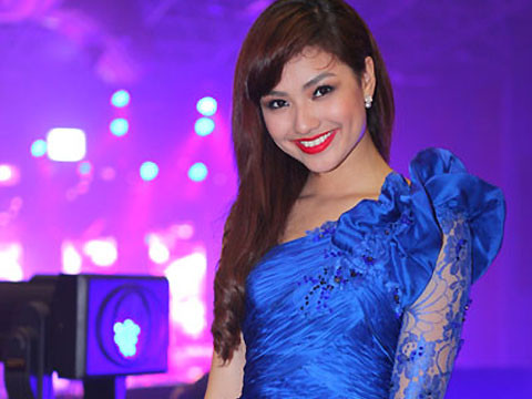 Người mẫu Hồng Quế từng là bạn gái của ca sĩ Tuấn Hưng