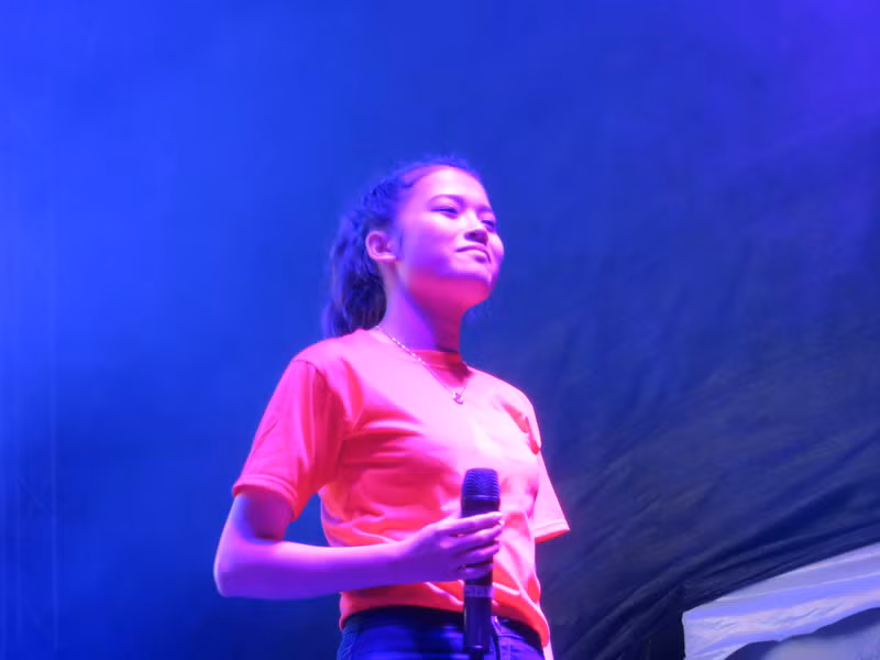 Huyền Trang: Đi ra thế giới mới thấy mình thật yêu nước