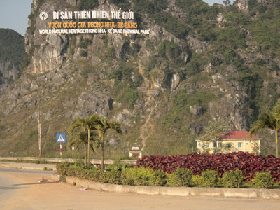 Ông Thành mang cả sổ đỏ Di sản Thiên nhiên Thế giới Vườn quốc gia Phong Nha - Kẻ Bàng đi “cầm cố”