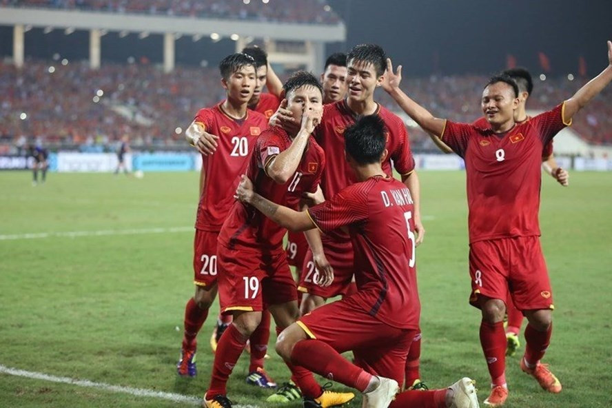 Hòa Malaysia 2-2, tuyển Việt Nam có lợi thế ở chung kết lượt về ảnh 21
