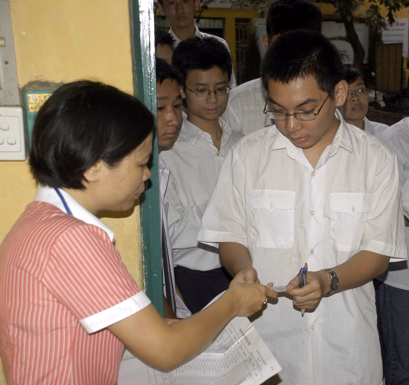 Hơn một triệu học sinh thi tốt nghiệp ảnh 6