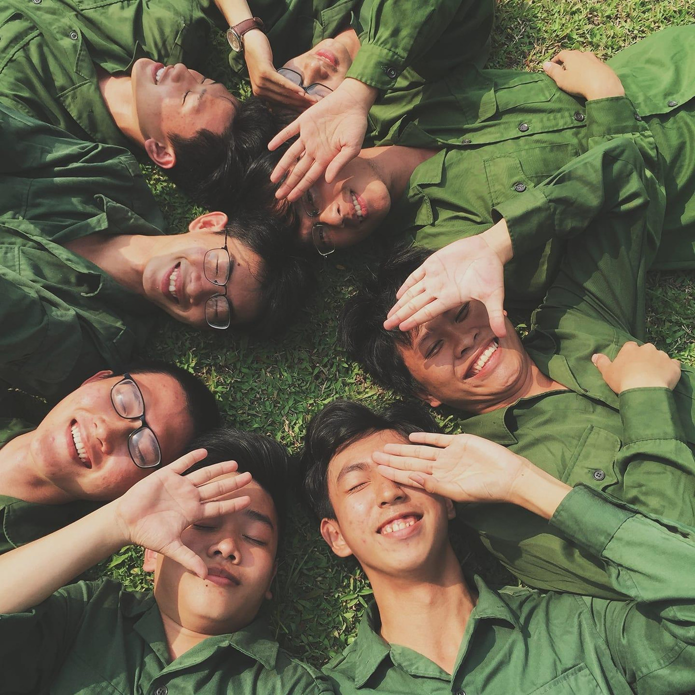 Những khoảnh khắc đáng yêu của các bạn sinh viên trường Đại học Mở TP.HCM.