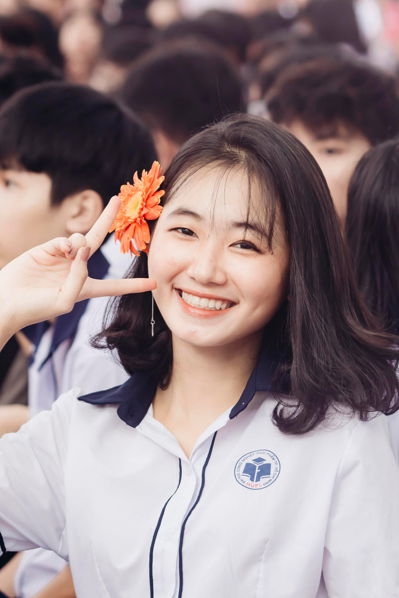 Hình ảnh nữ sinh rạng ngời trong ngày khai giảng ảnh 5