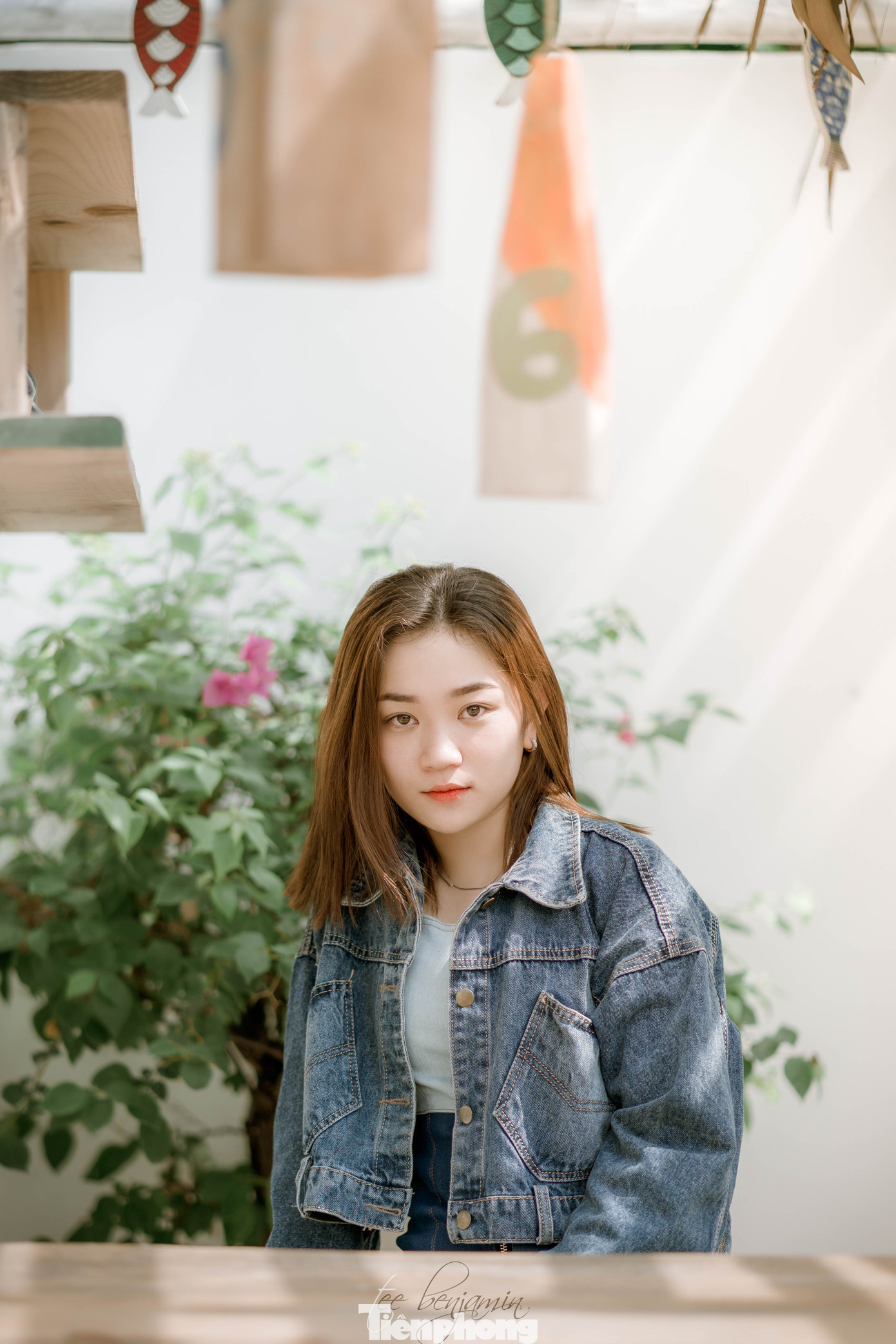 Vẻ đẹp trong veo của nữ cán bộ đoàn trường ĐH Lạc Hồng ảnh 10