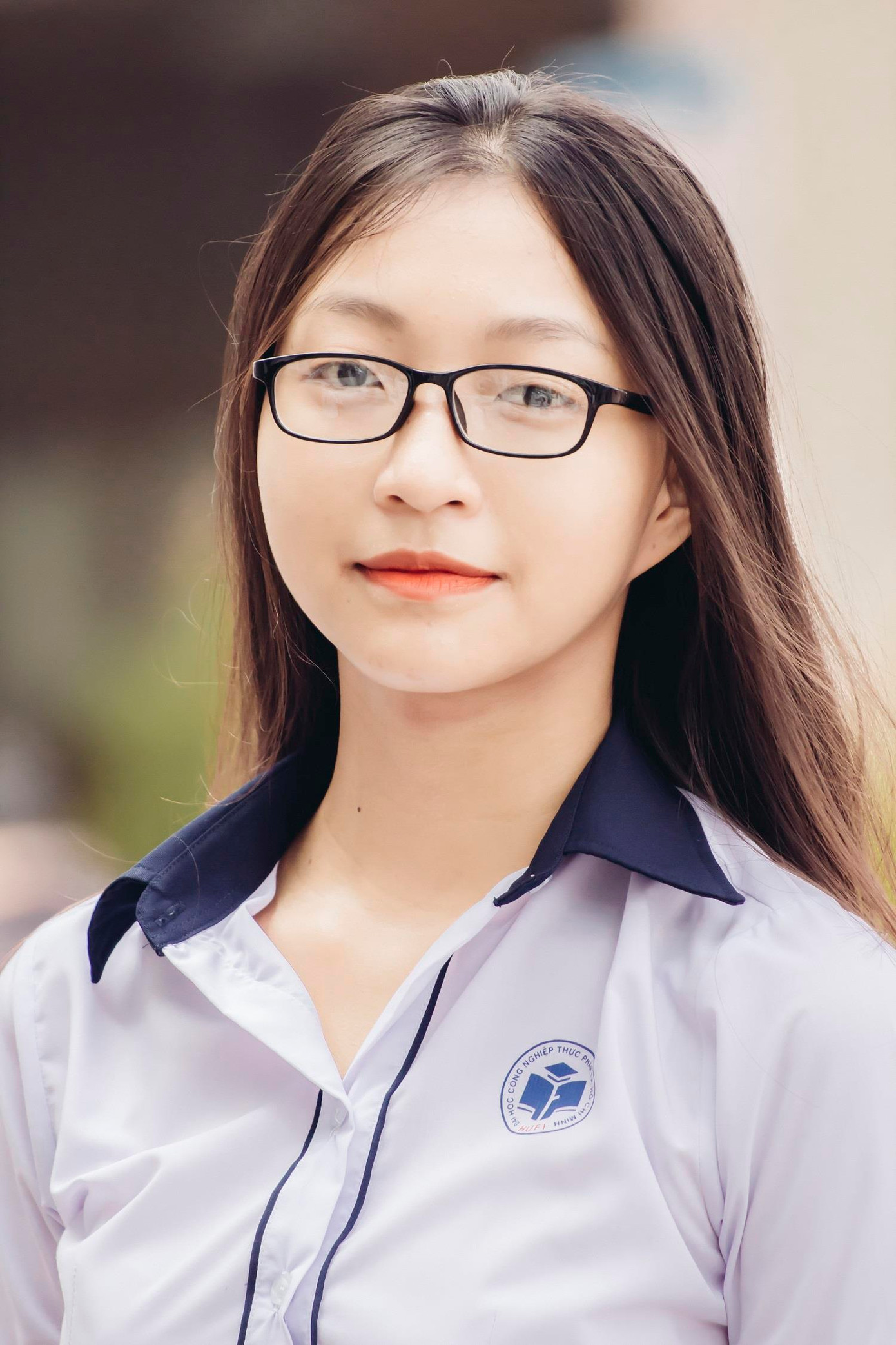 Hình ảnh nữ sinh rạng ngời trong ngày khai giảng ảnh 2