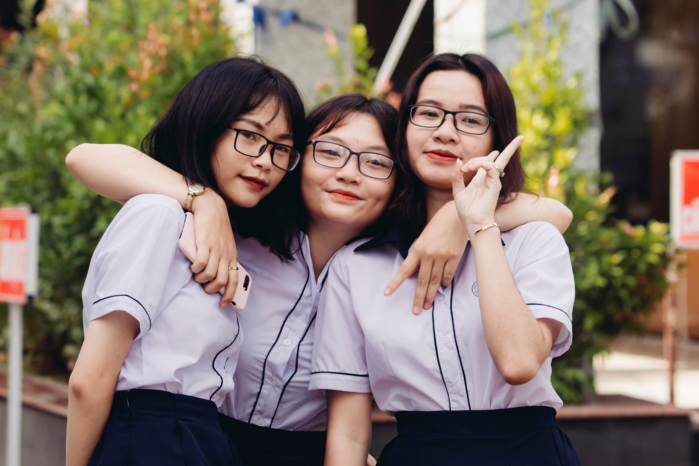 Hình ảnh nữ sinh rạng ngời trong ngày khai giảng ảnh 10