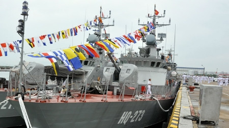 Tàu HQ 273
