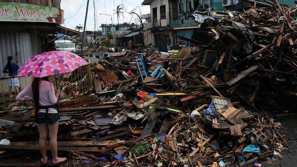 Tất cả đã trở thành đống đổ nát sau cơn bão Haiyan 