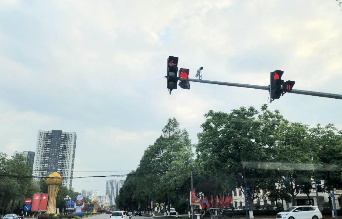 Một camera lắp trên đường phố Bắc Ninh