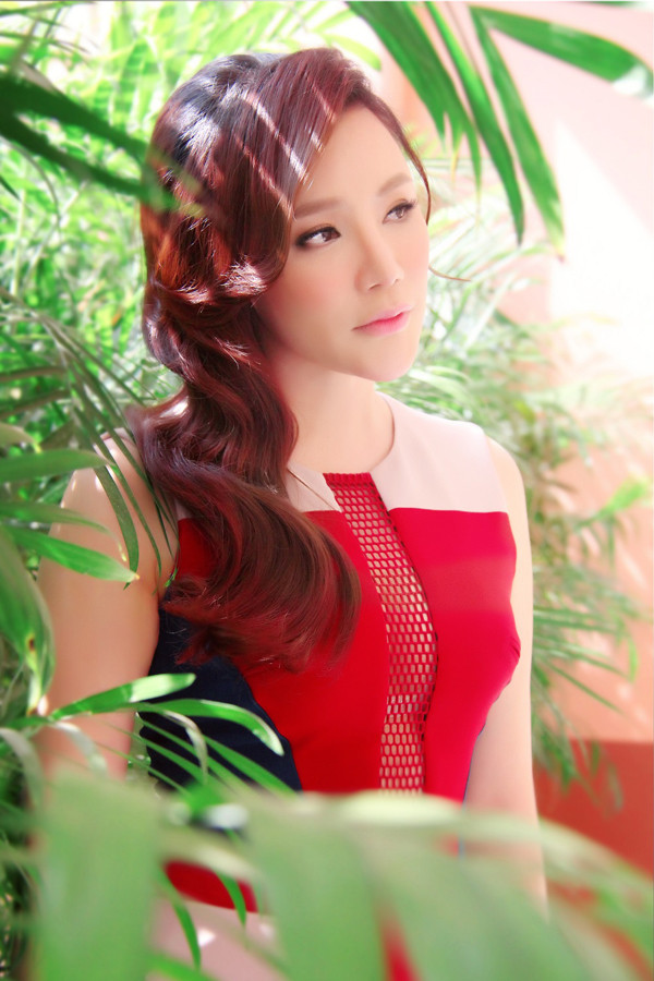 Hồ Quỳnh Hương 'chặt chém' Pha Lê không thương tiếc ảnh 4