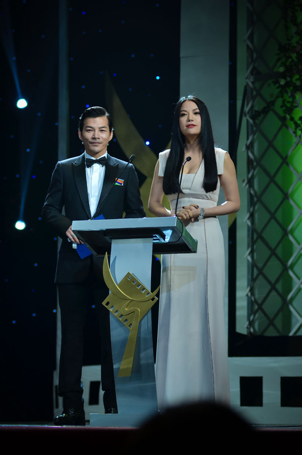 Vợ chồng Trương Ngọc Ánh tay trong tay sau tin đồn ly hôn ảnh 11