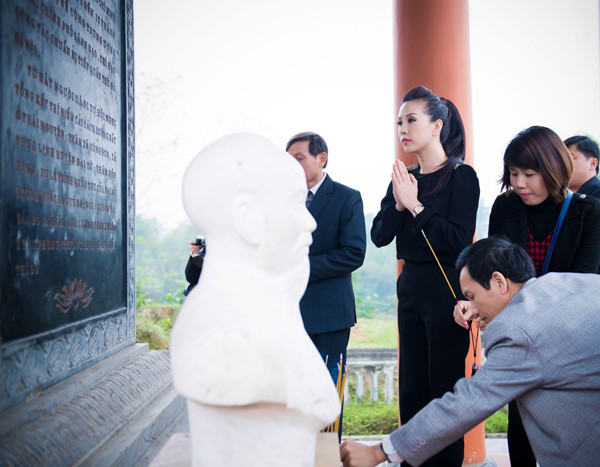 Thu Hoài tặng nhà cho đôi vợ chồng nghèo dân tộc Tày ảnh 10