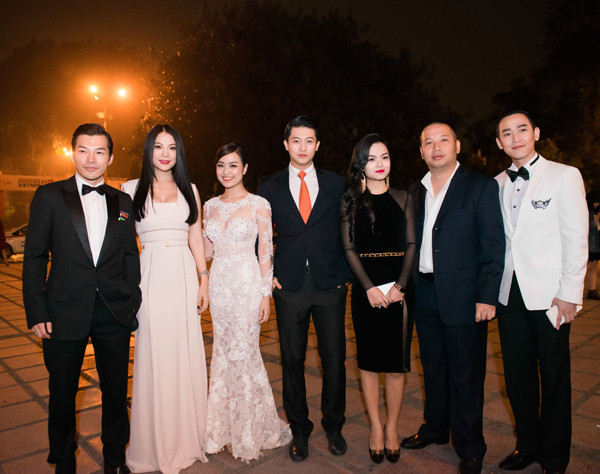 Vợ chồng Trương Ngọc Ánh tay trong tay sau tin đồn ly hôn ảnh 10