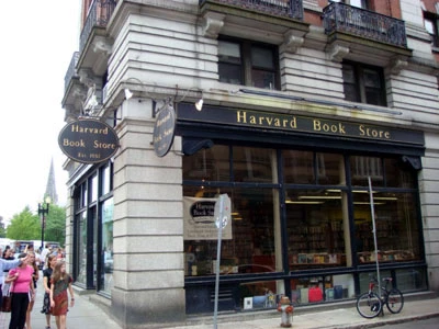 Cửa hàng sách của trường Harvard