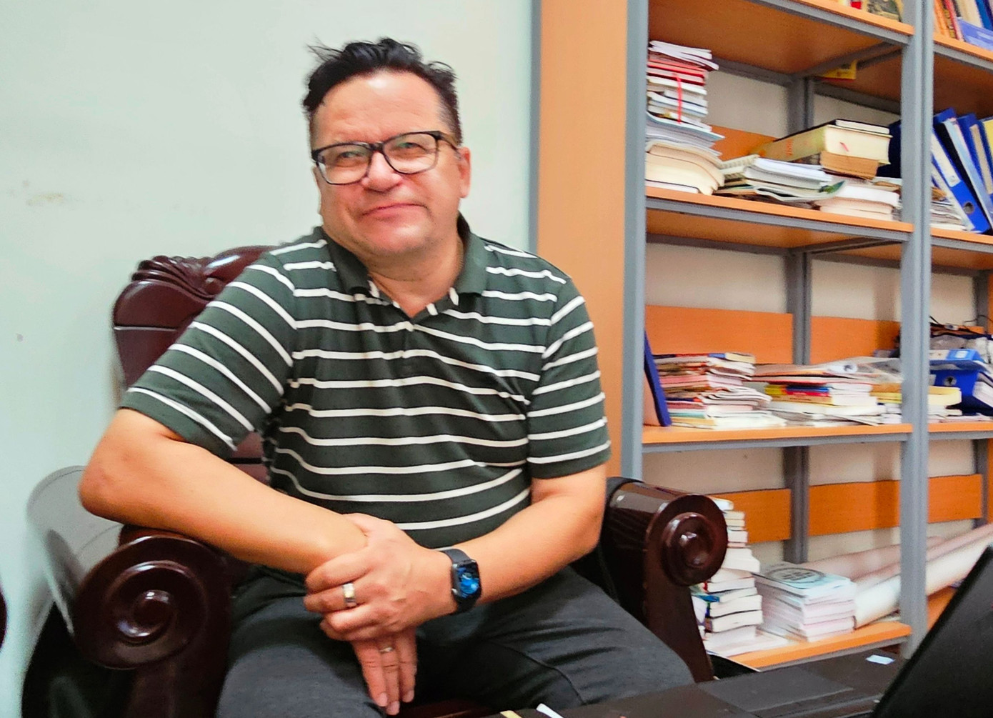 Kỹ sư người Phần Lan Antti Karjalainen - tác giả thiết kế cầu Nguyễn Hoàng tại Huế. Kỹ sư người Phần Lan Antti Karjalainen - tác giả thiết kế cầu Nguyễn Hoàng tại Huế.