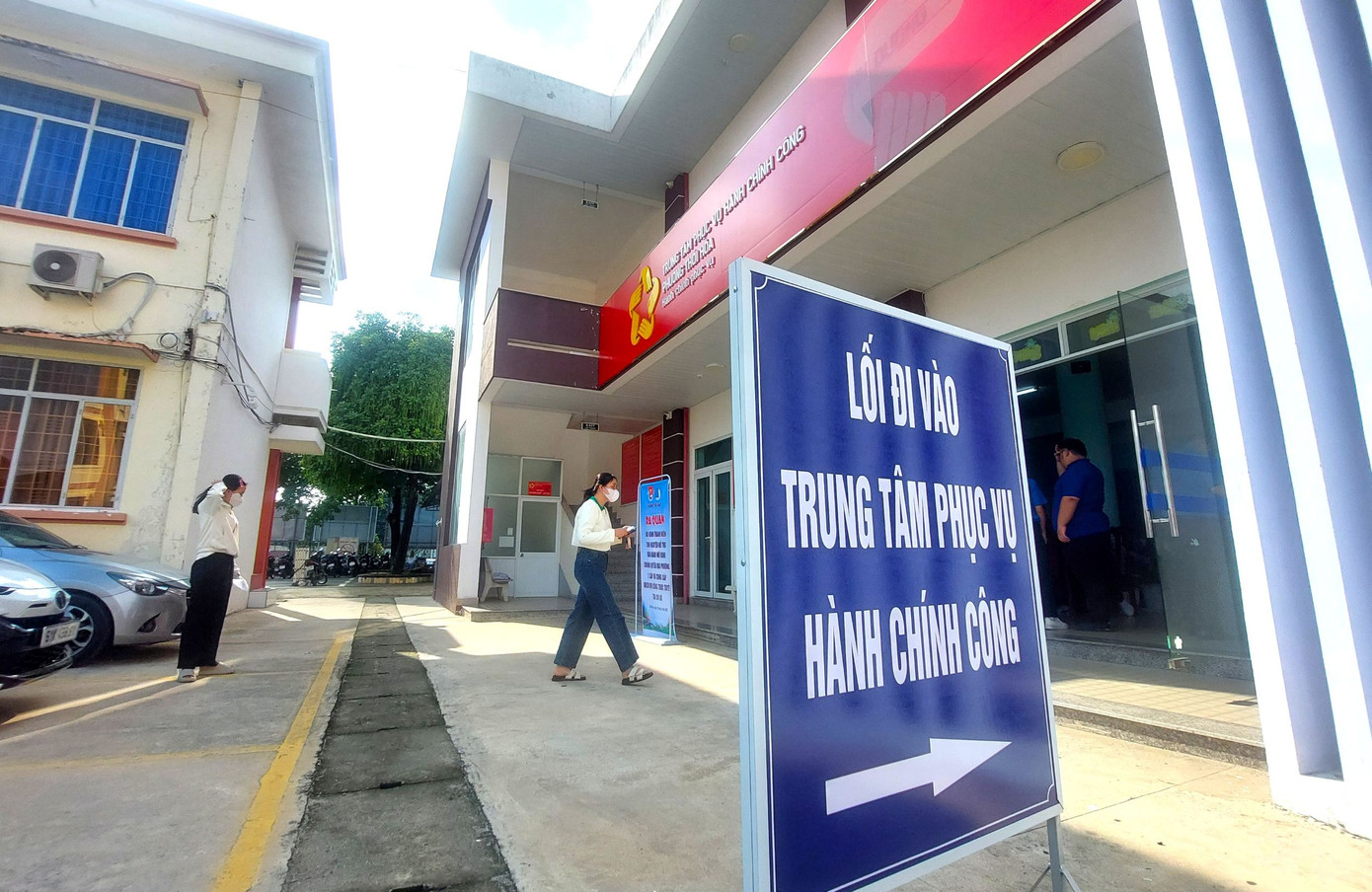 Ngày 7/7, phóng viên tới phường Dĩ An và phường Thới Hòa - hai phường đặc biệt của TPHCM có số dân đông nhất và nơi duy nhất được giữ nguyên trạng sau sáp nhập. Ngày 7/7, phóng viên tới phường Dĩ An và phường Thới Hòa - hai phường đặc biệt của TPHCM có số dân đông nhất và nơi duy nhất được giữ nguyên trạng sau sáp nhập.