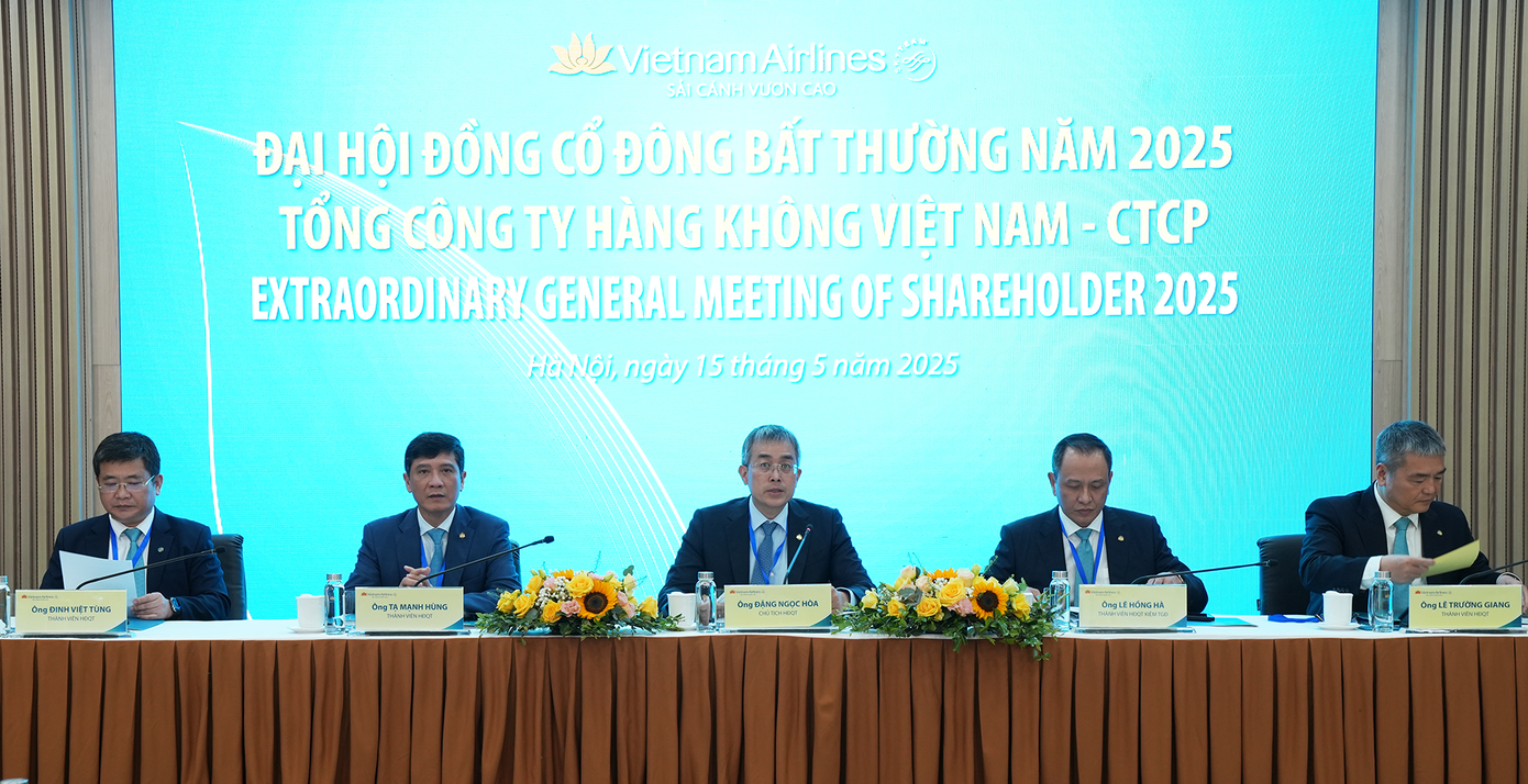 Đại hội đồng cổ đông bất thường Vietnam Airlines chiều 15/5 nhất trí thông qua nhiều nội dung quan trọng.