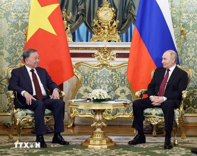 Tổng Bí thư Tô Lâm hội đàm hẹp với Tổng thống Nga Vladimir Putin. (Ảnh: Thống Nhất/TTXVN) Tổng Bí thư Tô Lâm hội đàm hẹp với Tổng thống Nga Vladimir Putin. (Ảnh: Thống Nhất/TTXVN)