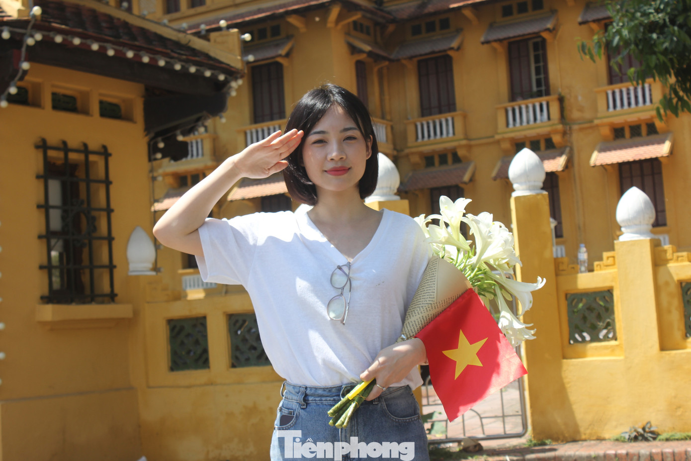 Không chỉ Gowda, Richard mà Liang Yue (30 tuổi, Trung Quốc) và rất nhiều du khách nước ngoài cũng tỏ ra bất ngờ với không khí rộn ràng trong kỳ nghỉ lễ 30/4 - 1/5 của Việt Nam.