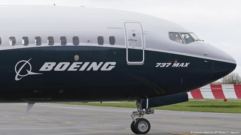 Nếu hoạt động sản xuất 737 Max diễn ra suôn sẻ, có thể Boeing sẽ xem xét về việc bổ sung thêm một dây chuyền sản xuất thứ tư. Ảnh: AP.