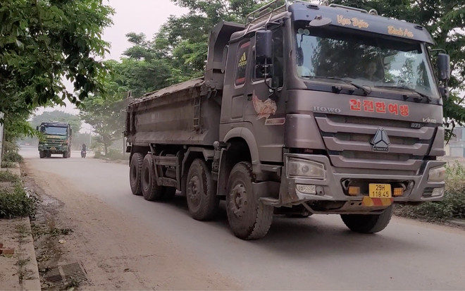 Xe tải, xe buýt, xe khách liên tỉnh là nguyên nhân chủ yếu gây ô nhiễm không khí tại các thành phố. Ảnh: Chụp màn hình.