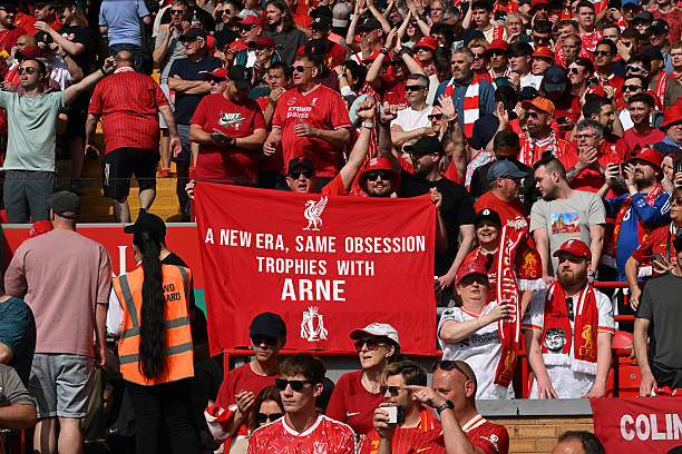 Liverpool và Arsenal bất phân thắng bại ảnh 21 Liverpool và Arsenal bất phân thắng bại ảnh 21