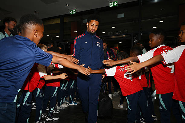 Siêu phẩm của Declan Rice giúp Arsenal giành vé dự Champions League ảnh 11