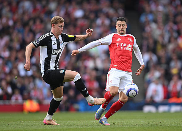 Siêu phẩm của Declan Rice giúp Arsenal giành vé dự Champions League ảnh 35