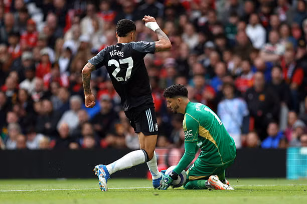 MU phá hỏng giấc mơ dự cúp C1 của Aston Villa ảnh 27