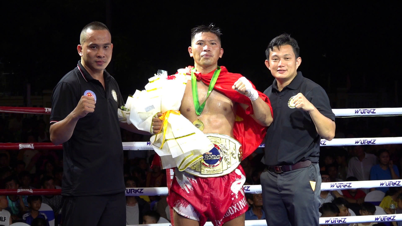 Lương Văn Đến giữ đai vô địch hạng 73kg cho Việt Nam.