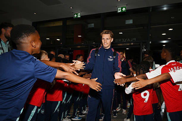 Siêu phẩm của Declan Rice giúp Arsenal giành vé dự Champions League ảnh 13