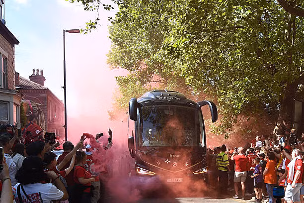 Liverpool và Arsenal bất phân thắng bại ảnh 10