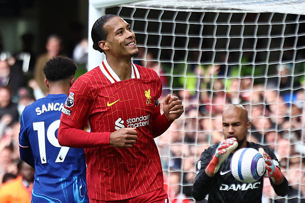 Liverpool thua đậm Chelsea sau khi đã vô địch Ngoại hạng ảnh 31 Liverpool thua đậm Chelsea sau khi đã vô địch Ngoại hạng ảnh 31