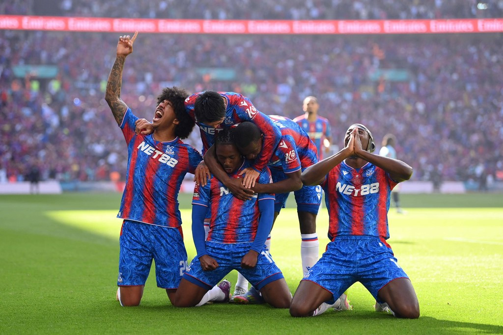 Đánh bại Man City, Crystal Palace vô địch FA Cup ảnh 32
