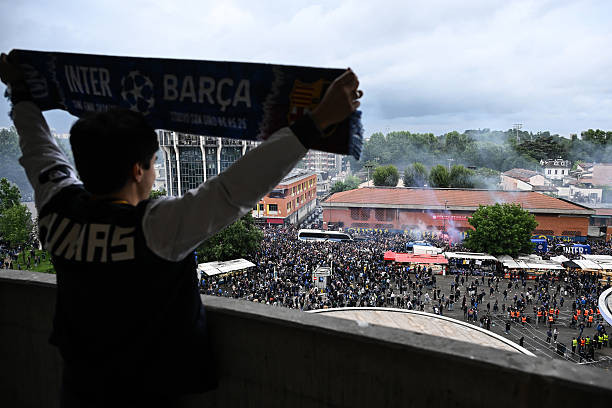 Thắng ngược Barca phút bù giờ, Inter vào chung kết Champions League ảnh 4