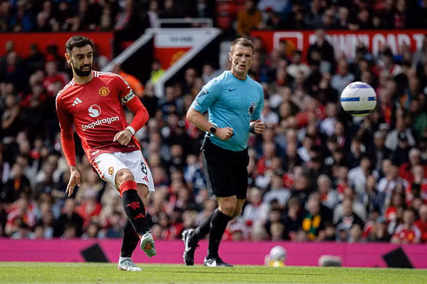 MU phá hỏng giấc mơ dự cúp C1 của Aston Villa ảnh 20
