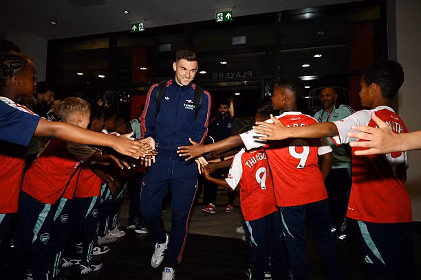 Siêu phẩm của Declan Rice giúp Arsenal giành vé dự Champions League ảnh 10