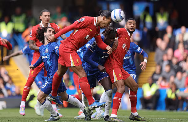 Liverpool thua đậm Chelsea sau khi đã vô địch Ngoại hạng ảnh 29
