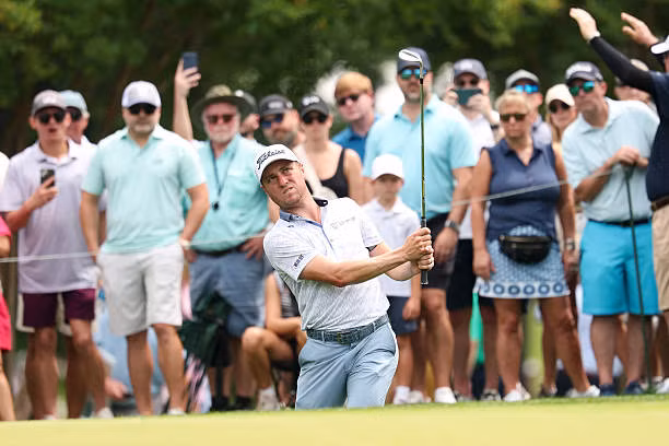 Justin Thomas dừng bước thất vọng. Justin Thomas dừng bước thất vọng.