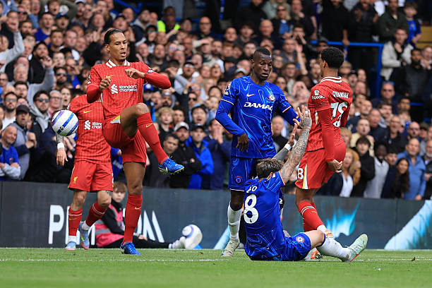 Liverpool thua đậm Chelsea sau khi đã vô địch Ngoại hạng ảnh 26 Liverpool thua đậm Chelsea sau khi đã vô địch Ngoại hạng ảnh 26