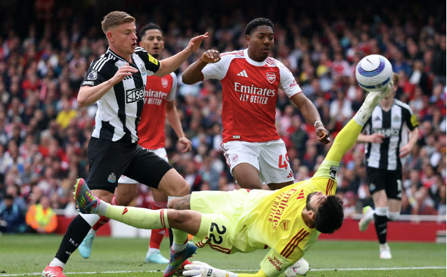 Siêu phẩm của Declan Rice giúp Arsenal giành vé dự Champions League ảnh 26