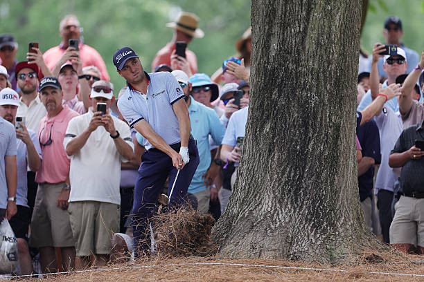 Justin Thomas dừng bước thất vọng. Justin Thomas dừng bước thất vọng.