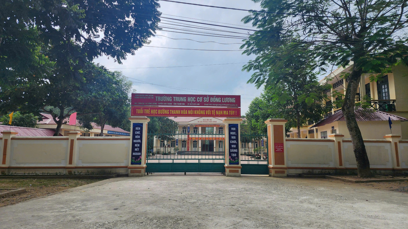 UBND huyện Lang Chánh đã bố trí giáo viên dạy liên trường, khắc phục tình trạng nhiều môn học phải tạm dừng UBND huyện Lang Chánh đã bố trí giáo viên dạy liên trường, khắc phục tình trạng nhiều môn học phải tạm dừng