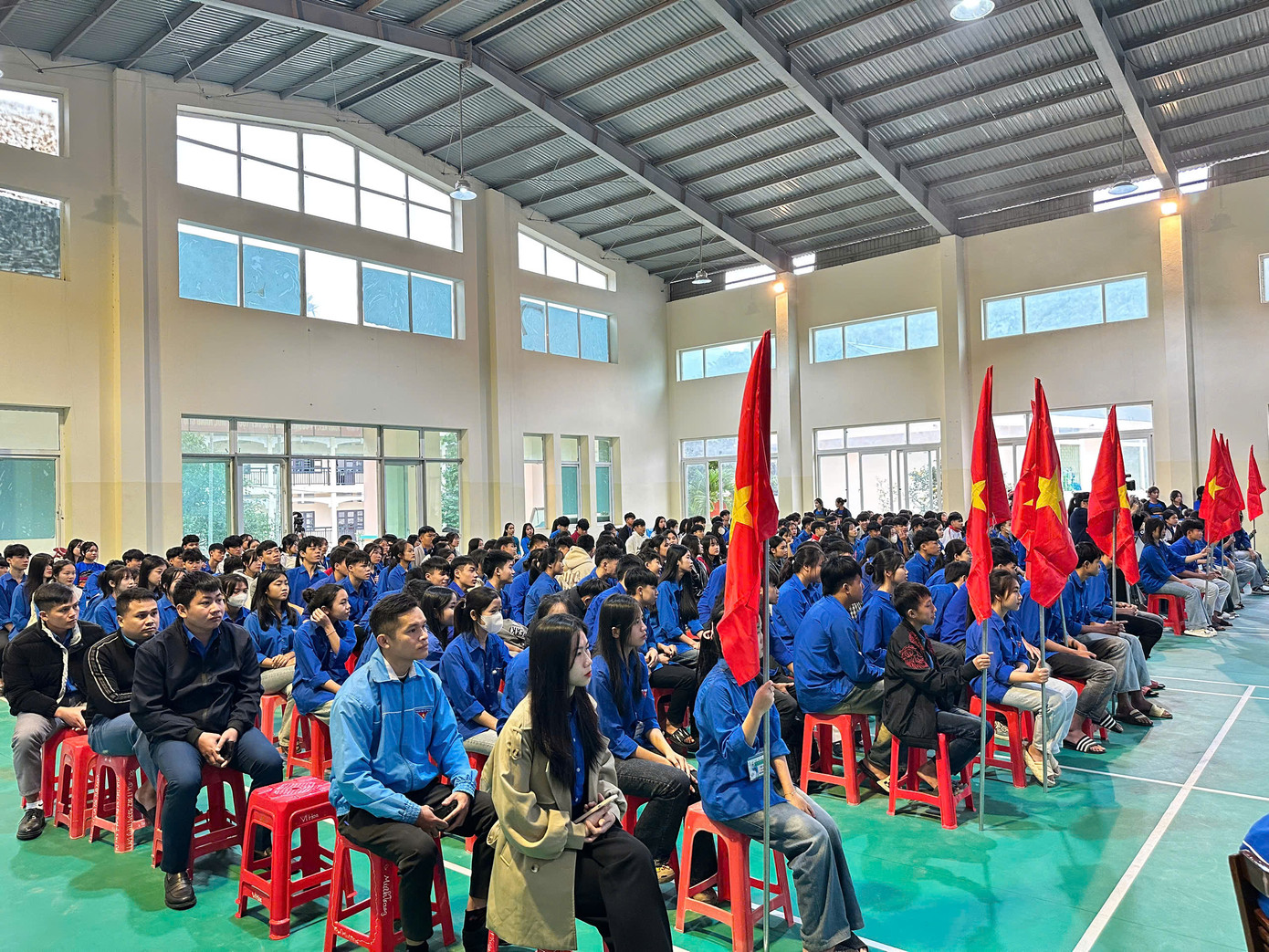 Đông đảo đoàn viên, thanh niên tham dự lễ ra quân Tình nguyện mùa đông năm 2024 và Xuân tình nguyện năm 2025