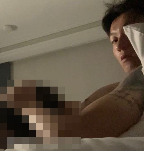 Hwang Ui Jo có thể bị buộc tội quay lén video nhạy cảm. Hwang Ui Jo có thể bị buộc tội quay lén video nhạy cảm.