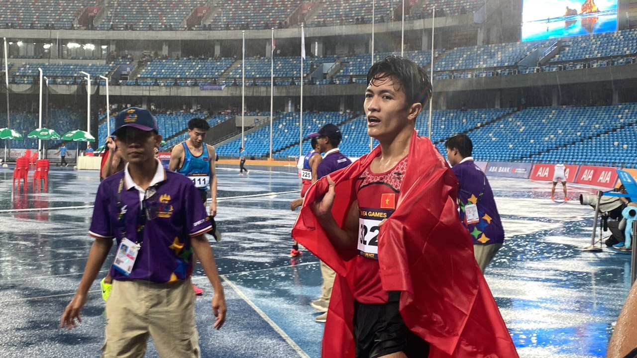 SEA Games 32, ngày 8/5: Giành 15 HCV, Đoàn Việt Nam vươn lên vị trí thứ 3 ảnh 31 SEA Games 32, ngày 8/5: Giành 15 HCV, Đoàn Việt Nam vươn lên vị trí thứ 3 ảnh 31