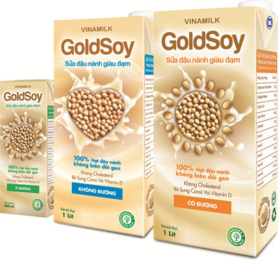 Sản phẩm sữa đậu nành giàu đạm GoldSoy của Vinamilk được làm từ 100% hạt đậu nành không biến đổi gen, được sản xuất trên dây chuyền công nghệ khép kín và hiện đại, từ khâu trộn nguyên liệu đến khâu rót hộp