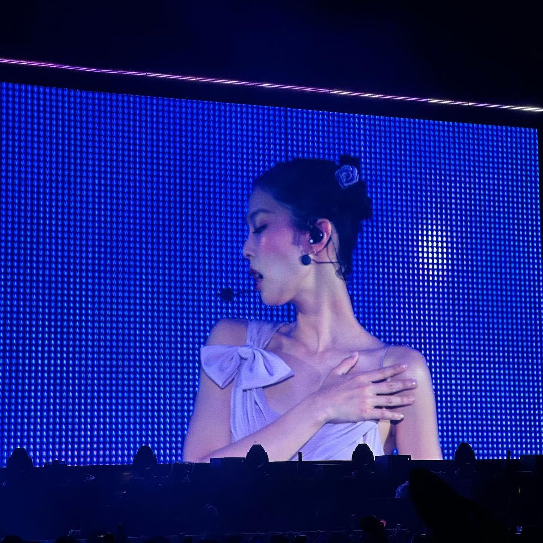 Hành trình BlackPink đến Việt Nam không hề suôn sẻ do nhiều ồn ào ở khâu chuẩn bị. Tuy vậy, cả 4 cô gái nhà YG và fan Việt đều có những trải nghiệm không thể nào quên.